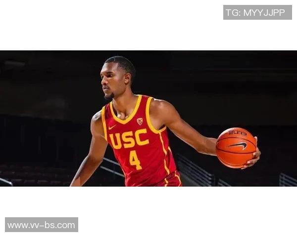 阿特金森强调后卫需多传球给内线莫布里出手次数仅为9次 阿特金森强调后卫需多传球给内线莫布里出手次数仅为9次